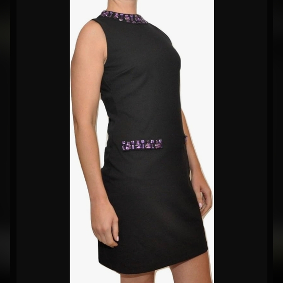 Beautiful woman dress - Picture 2 of 12